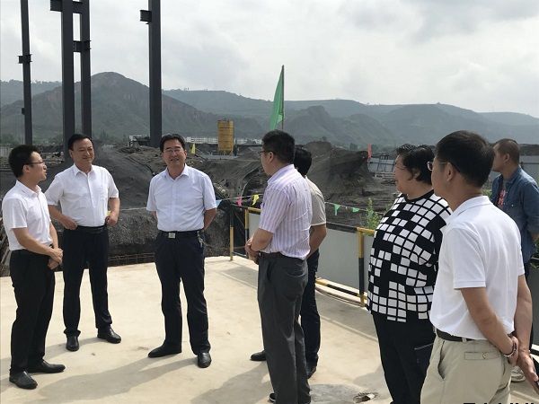 市人大常委會黨組副書記、副主任樊文浩一行調(diào)研泓源公司項目建設(shè)情況(圖2)