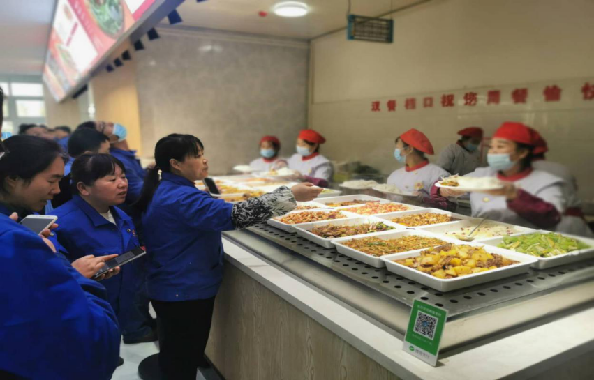 中小企業(yè)孵化基地餐廳完成改造升級投入運(yùn)營(圖2) 中小企業(yè)孵化基地餐廳完成改造升級投入運(yùn)營(圖2)