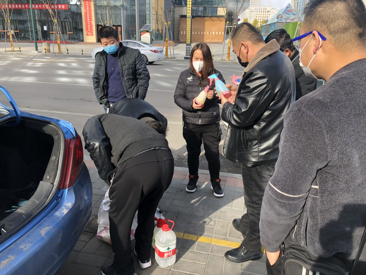 平涼泓源新能源出租汽車有限責任公司召開疫情防控工作部署安排會(圖3) 平涼泓源新能源出租汽車有限責任公司召開疫情防控工作部署安排會(圖3)