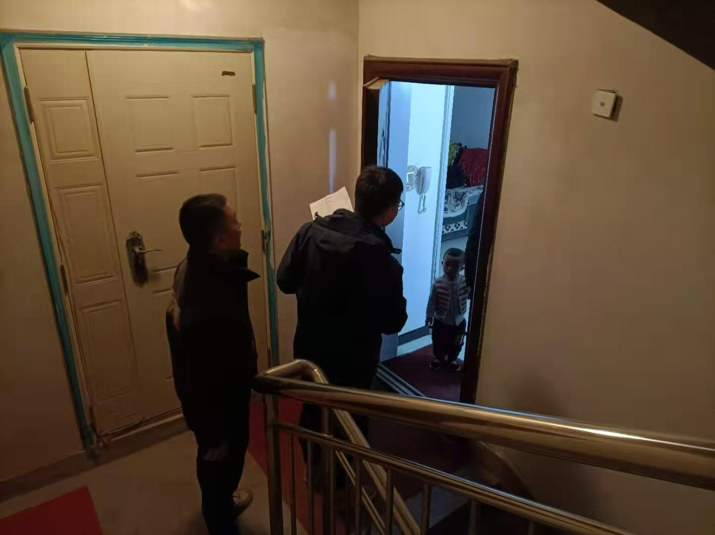 泓源能源供應(yīng)公司扎實開展“大回訪”活動全力保障熱用戶溫暖過冬(圖2) 泓源能源供應(yīng)公司扎實開展“大回訪”活動全力保障熱用戶溫暖過冬(圖2)