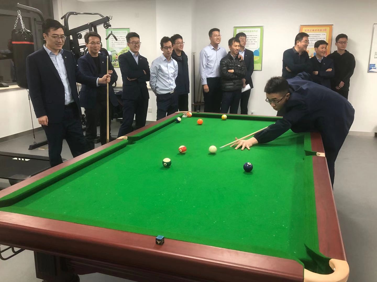 泓源公司舉辦“慶元旦、迎新春”職工乒乓球臺球比賽(圖3)